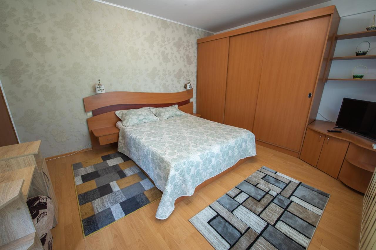 Monik * Sinaia